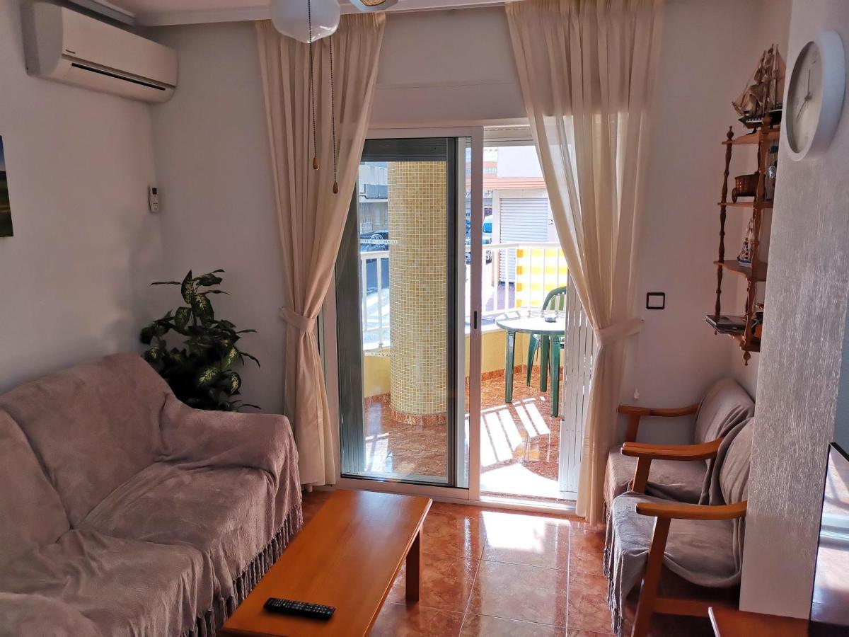 Rent An Apartment In Torrevieja Extérieur photo